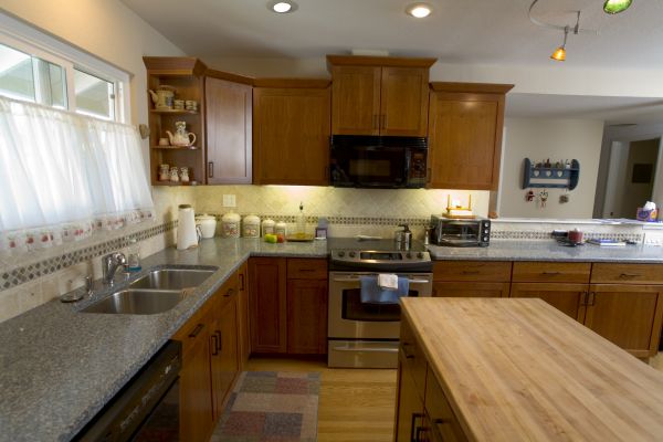 Cherry Cabinet Remodeling in Akron